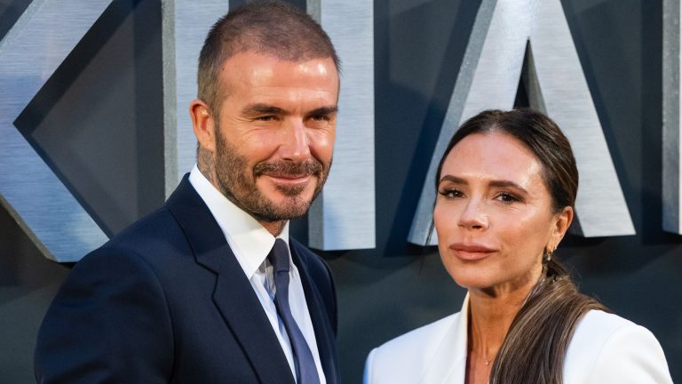 Meme Piala Dunia Terlucu: Fans Jepang, Beckham, dan Momen Ikonik